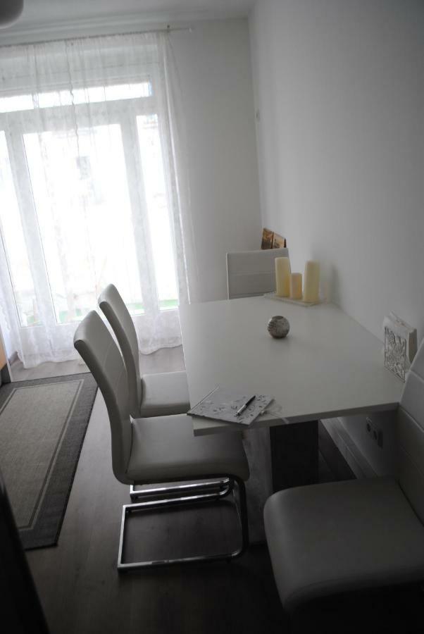 Sunny And Elegant Apartament In Central Location Graz Kültér fotó